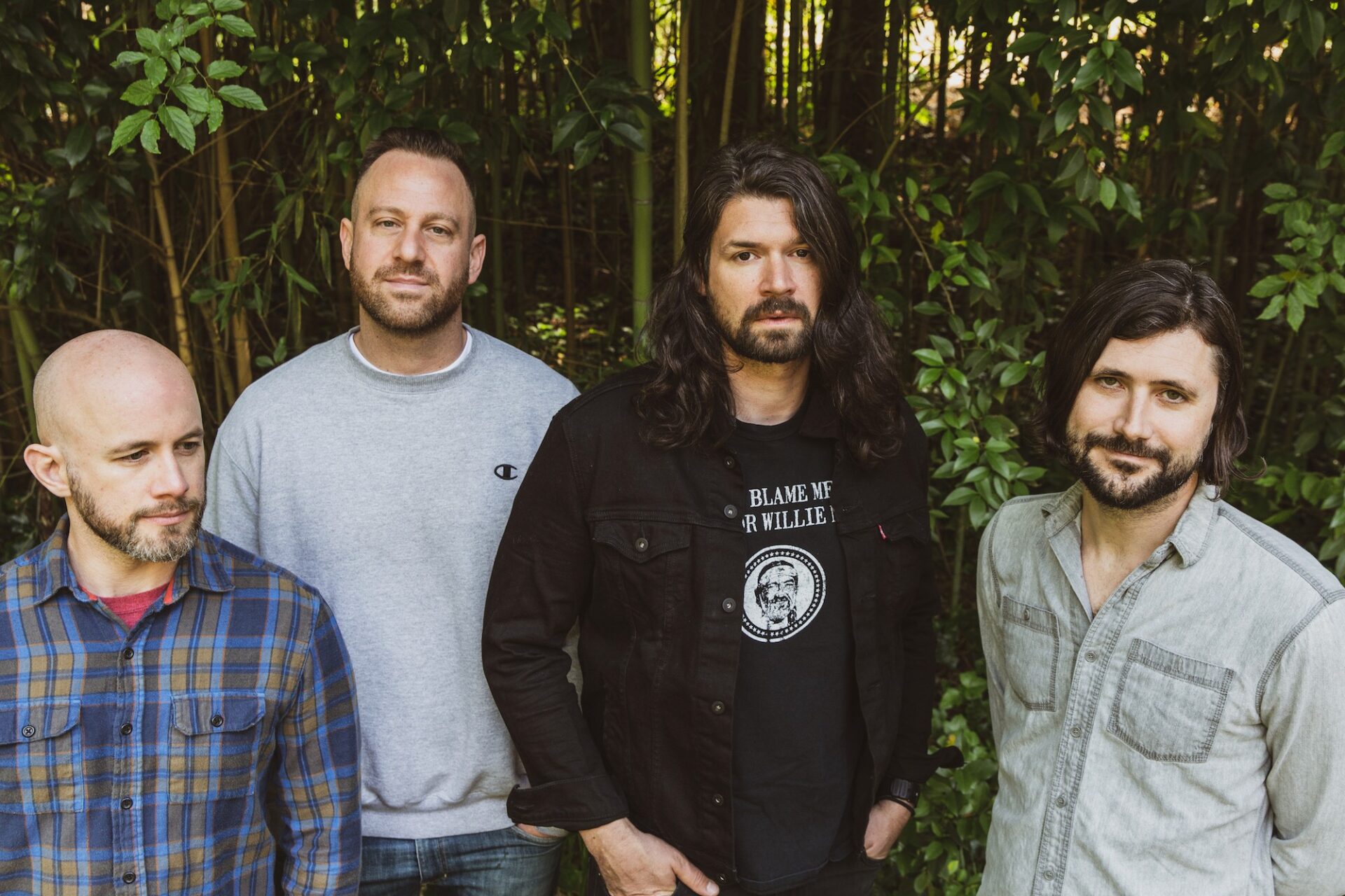 Taking Back Sunday estrena álbum de éxitos Punkeando!