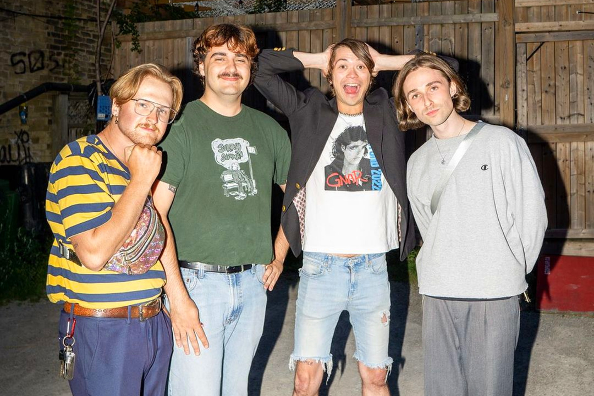 Sun Junkies - Parachuting