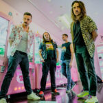 The Bare Minimum estrena su EP “Doomed City” y presenta el sencillo “Weirdos in Basements” The Bare Minimum – Doomed City EP