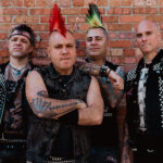 The Casualties regresan con “People Over Power”, su primer lanzamiento en ocho años