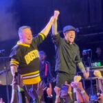 Al Barr regresó con los Dropkick Murphys durante su show de St. Patrick’s Day en Boston