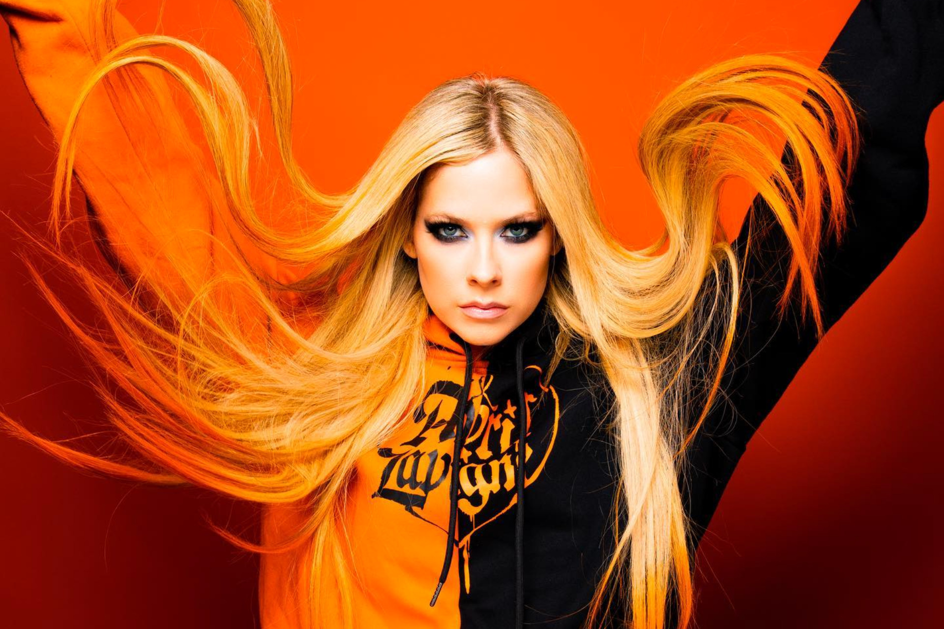Avril Lavigne confirma nuevo álbum para este año